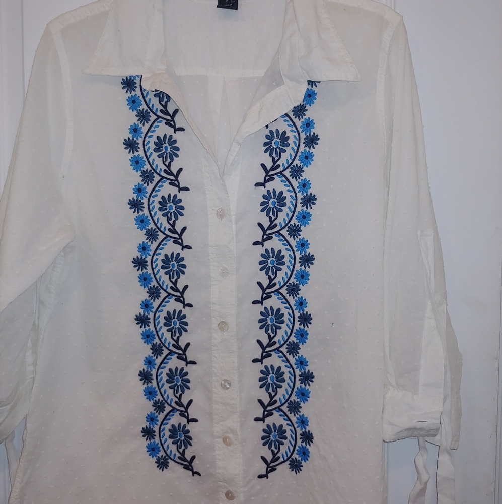 White cotton button down top